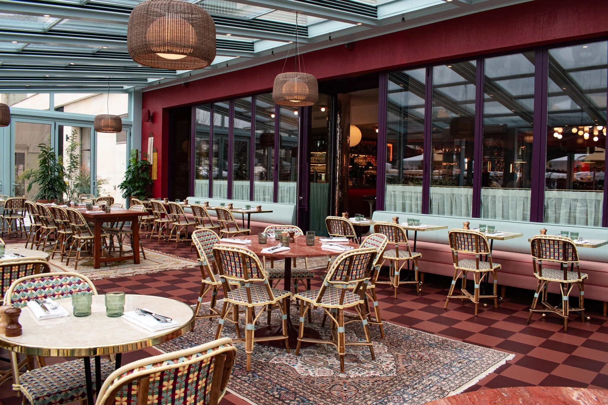 Toit rétractable pour restaurant